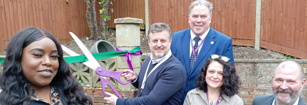 Mayor Perry opens the new children's home.